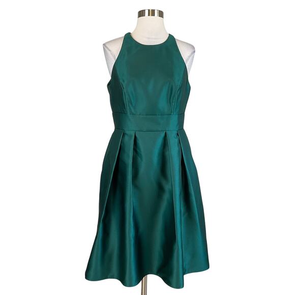 Alfred Sung Green Satin Cocktail Dress Size 8 Sleeveless Pleated Fit and Flare - Picture 1 of 13